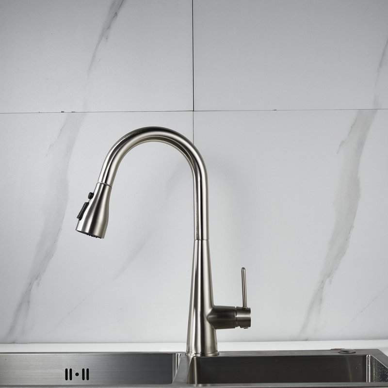 Смеситель для кухни с выдвижным изливом Shevanik S363L, сатин