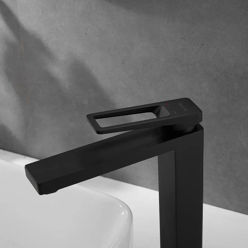 Смеситель для раковины Shevanik S6811H, черный