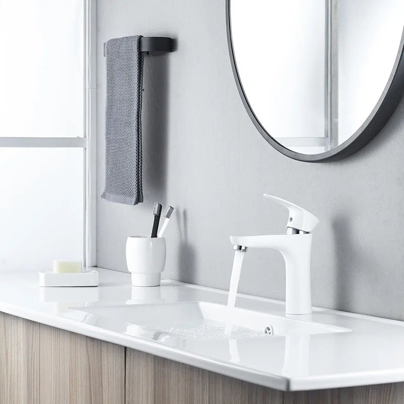 Смеситель для раковины Shevanik S9801F, белый/хром