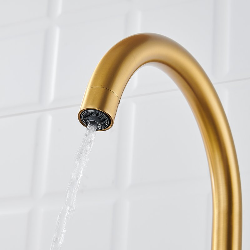 Смеситель для кухни с подключением фильтра Shevanik S428G, золотой сатин