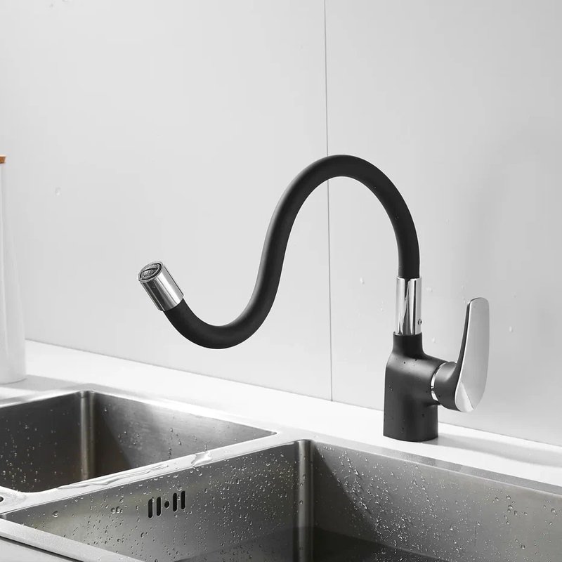 Смеситель для кухни с гибким изливом Shevanik S443-3, черный
