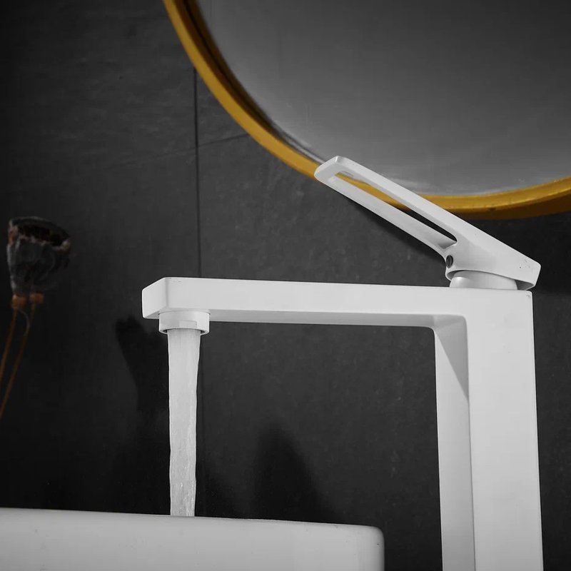 Смеситель для раковины Shevanik S6811С, белый