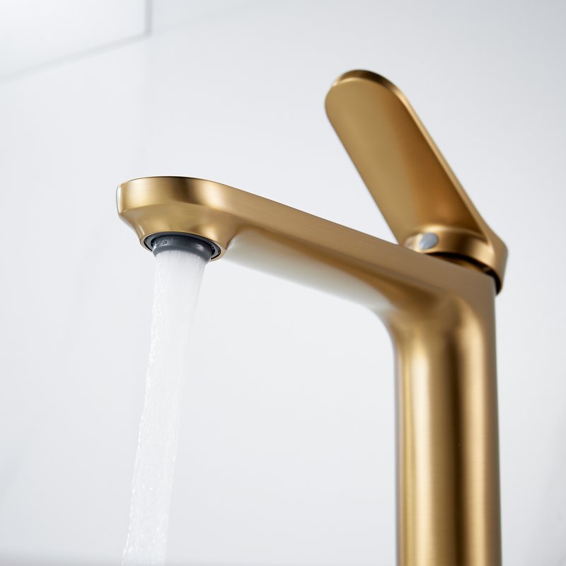 Смеситель для раковины высокий Shevanik S4311G, золотой сатин