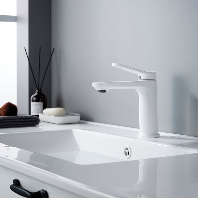 Смеситель для раковины Shevanik S4301C, белый