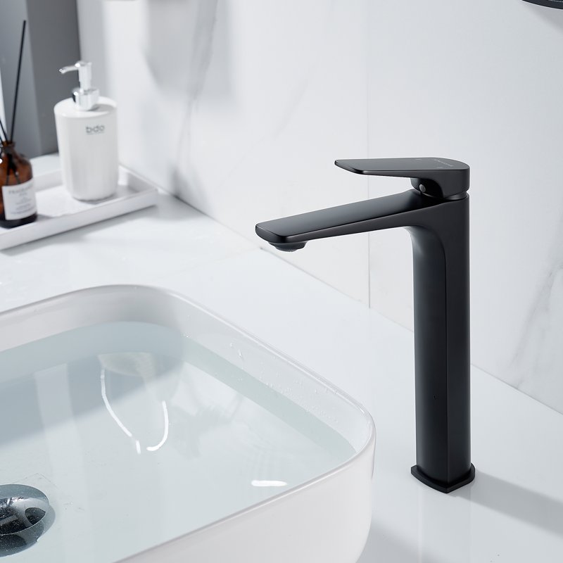 Смеситель для раковины высокий Shevanik S4211H, черный