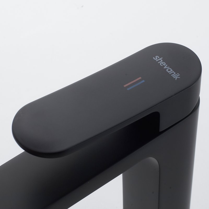 Смеситель для раковины Shevanik S4501H, черный