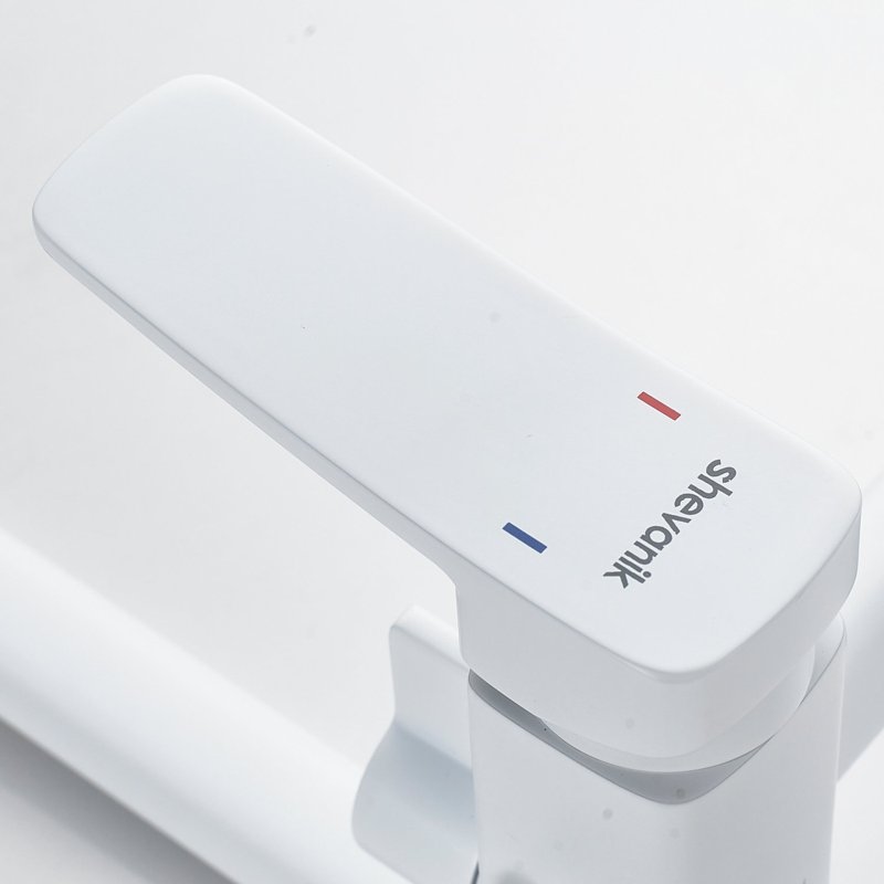 Смеситель для ванны Shevanik S9922C, белый