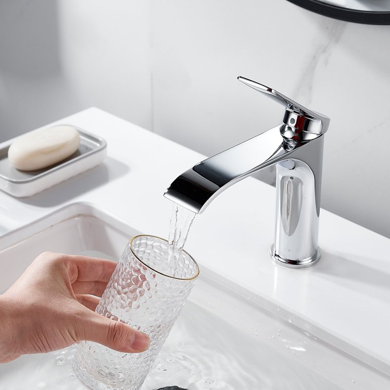 Смеситель для раковины Shevanik S4101, хром