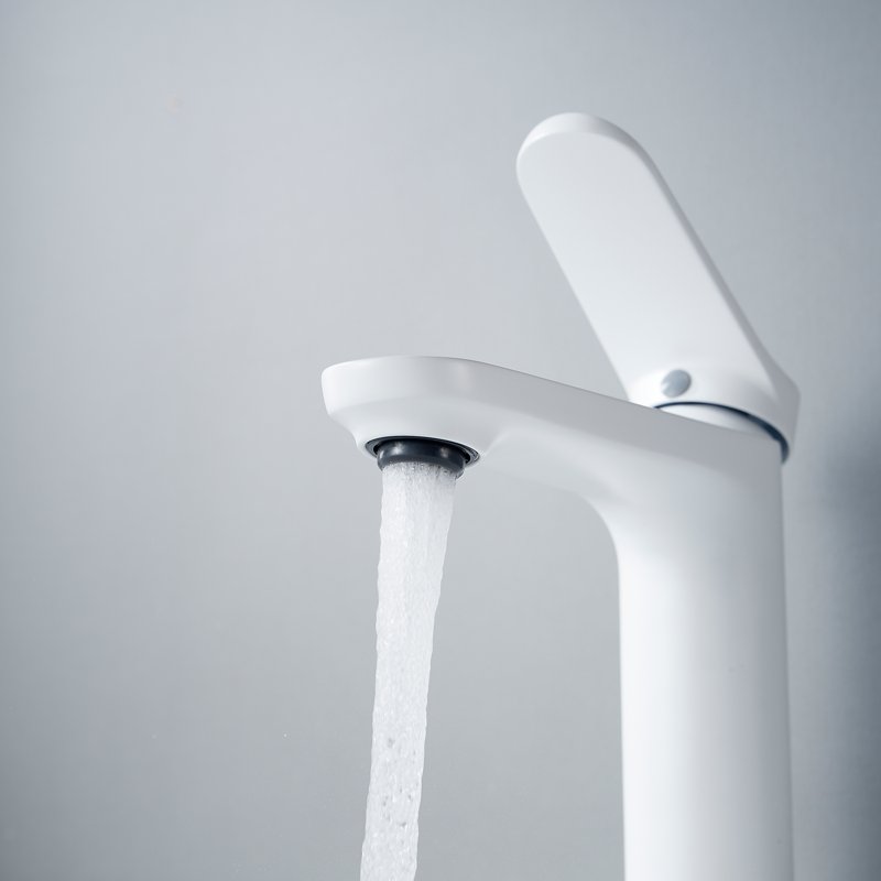 Смеситель для раковины Shevanik S4301C, белый