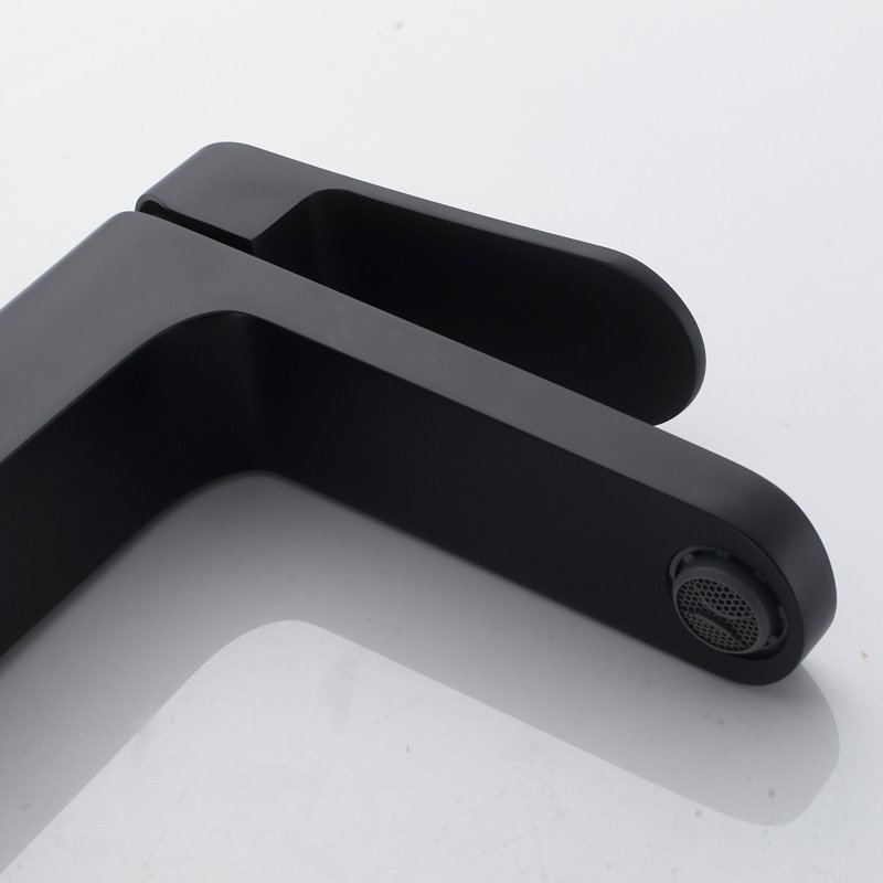 Смеситель для раковины Shevanik S4501H, черный