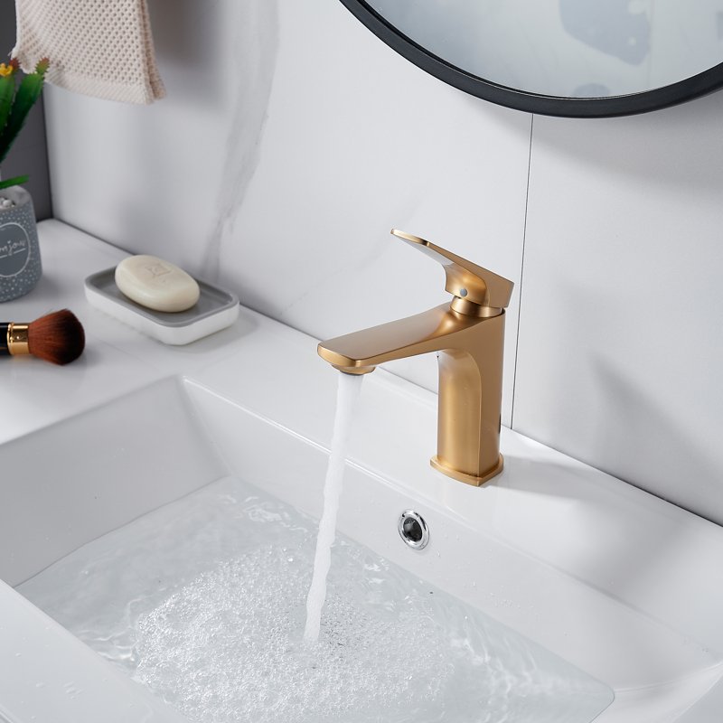 Смеситель для раковины Shevanik S4201G, золотой сатин