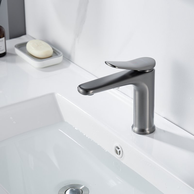 Смеситель для раковины Shevanik S4701T, оружейная сталь