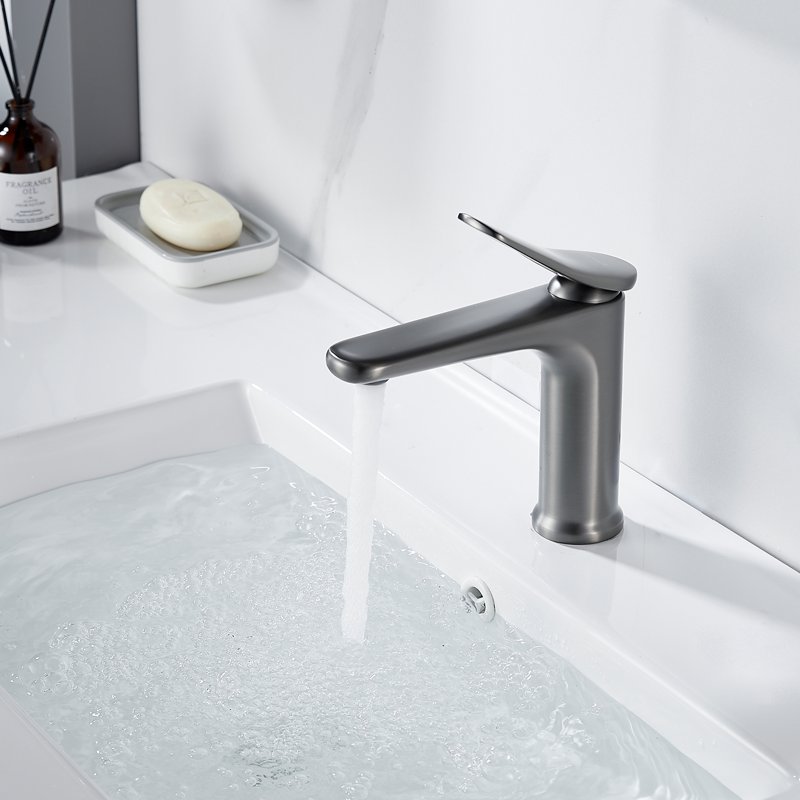 Смеситель для раковины Shevanik S4701T, оружейная сталь