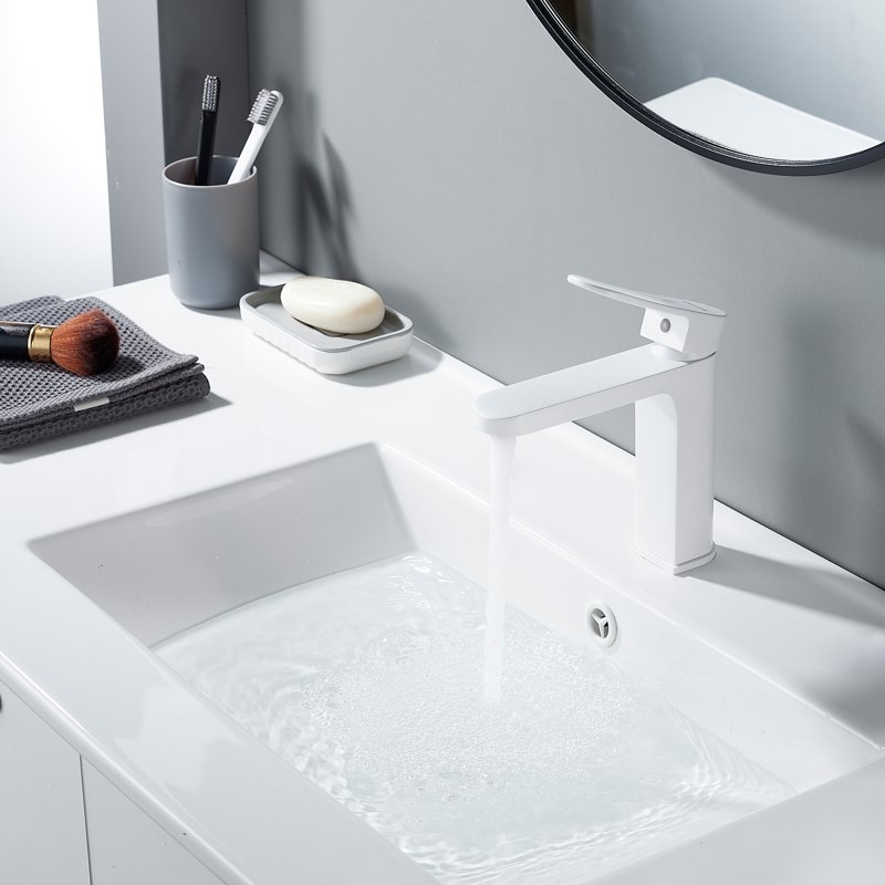 Смеситель для раковины Shevanik S4501C, белый