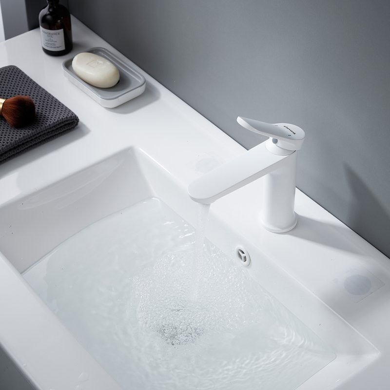 Смеситель для раковины Shevanik S4301C, белый