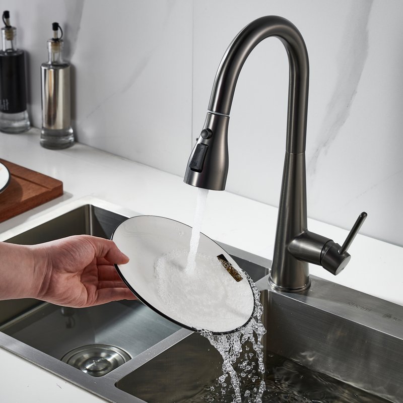 Смеситель для кухни с выдвижным изливом Shevanik S363T, оружейная сталь