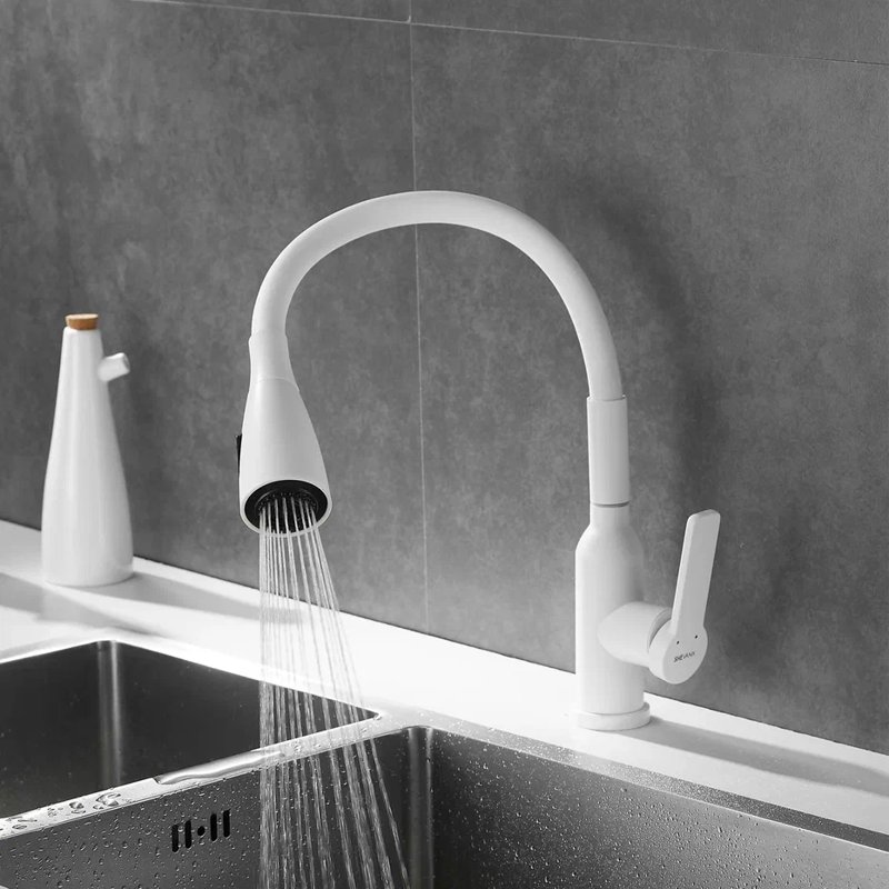 Смеситель для кухни с гибким изливом Shevanik S843C-1, белый