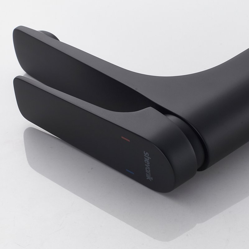 Смеситель для раковины Shevanik S4201H, черный