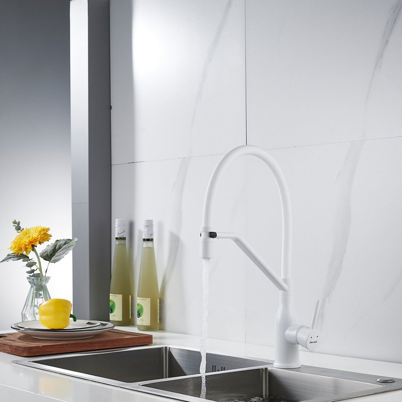 Смеситель для кухни с гибким изливом Shevanik S343C-1, белый