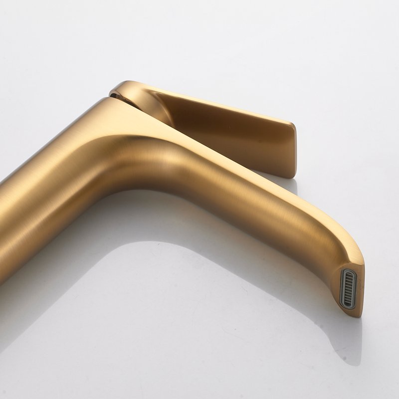 Смеситель для раковины высокий Shevanik S4111G, золотой сатин