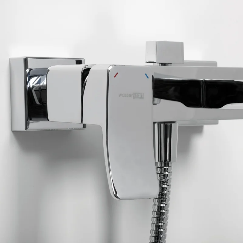 Смеситель WasserKRAFT Aller 1061 для ванны и душа с коротким изливом, хром