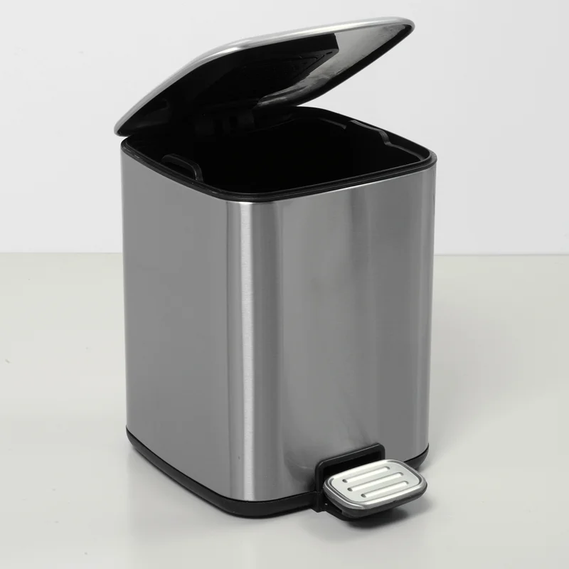 Корзина для мусора WasserKRAFT K-649, с педалью, 9 л