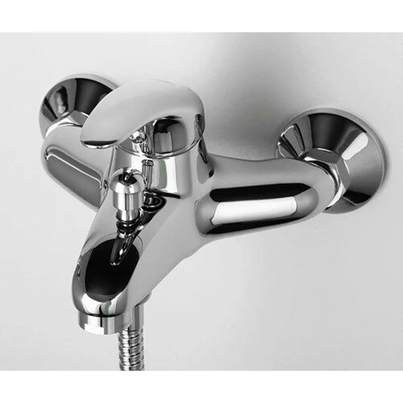 Смеситель WasserKRAFT RHEIN 1701 для ванны и душа с коротким изливом, хром