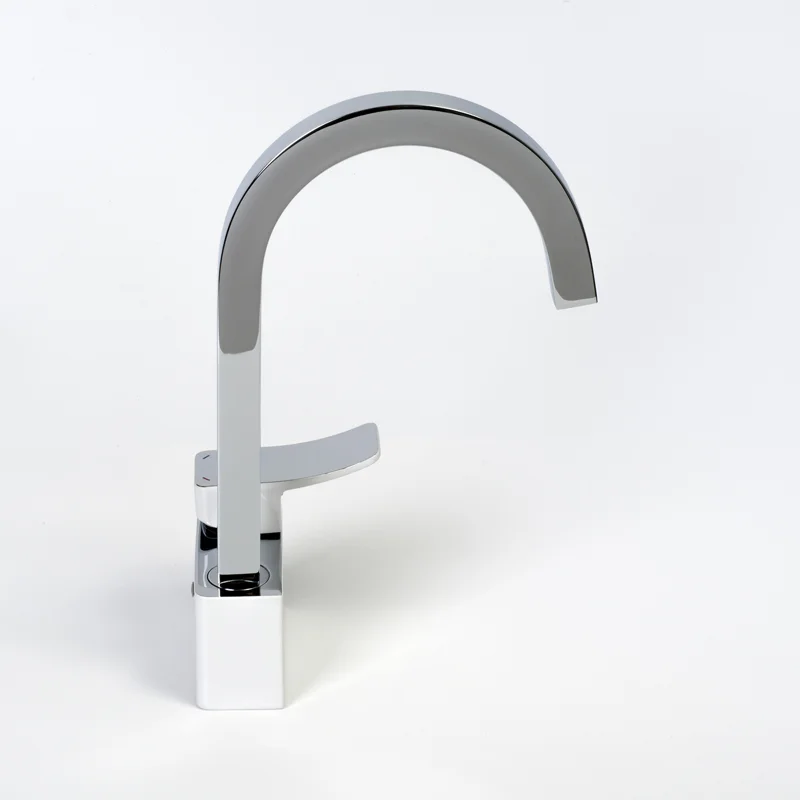 Смеситель для кухни WasserKRAFT Aller 1067W Белый Хром