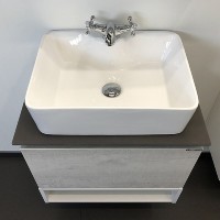 Тумба с раковиной Comfortу Прага, 60 см, подвесная, дуб белый, столешница цвета графит, раковина Comforty белая, 00-00014536 (00-00014536CF)