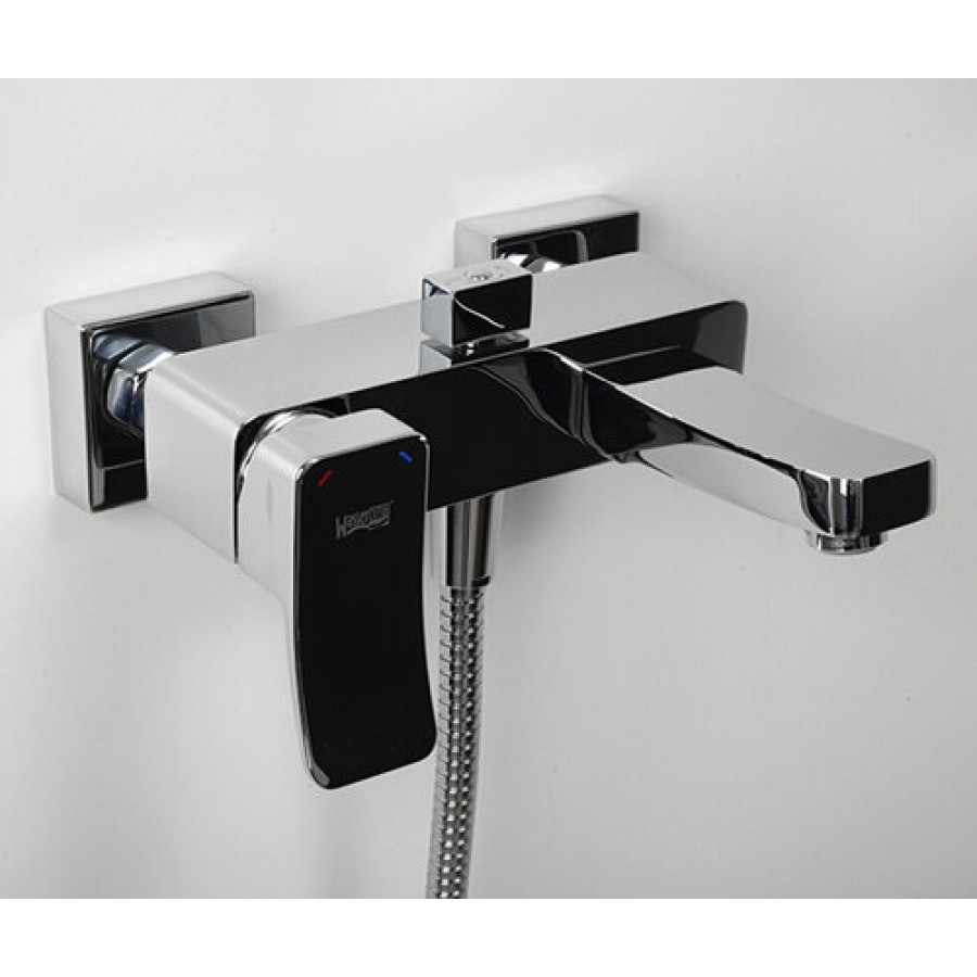Смеситель WasserKRAFT Aller 1061 для ванны и душа с коротким изливом, хром