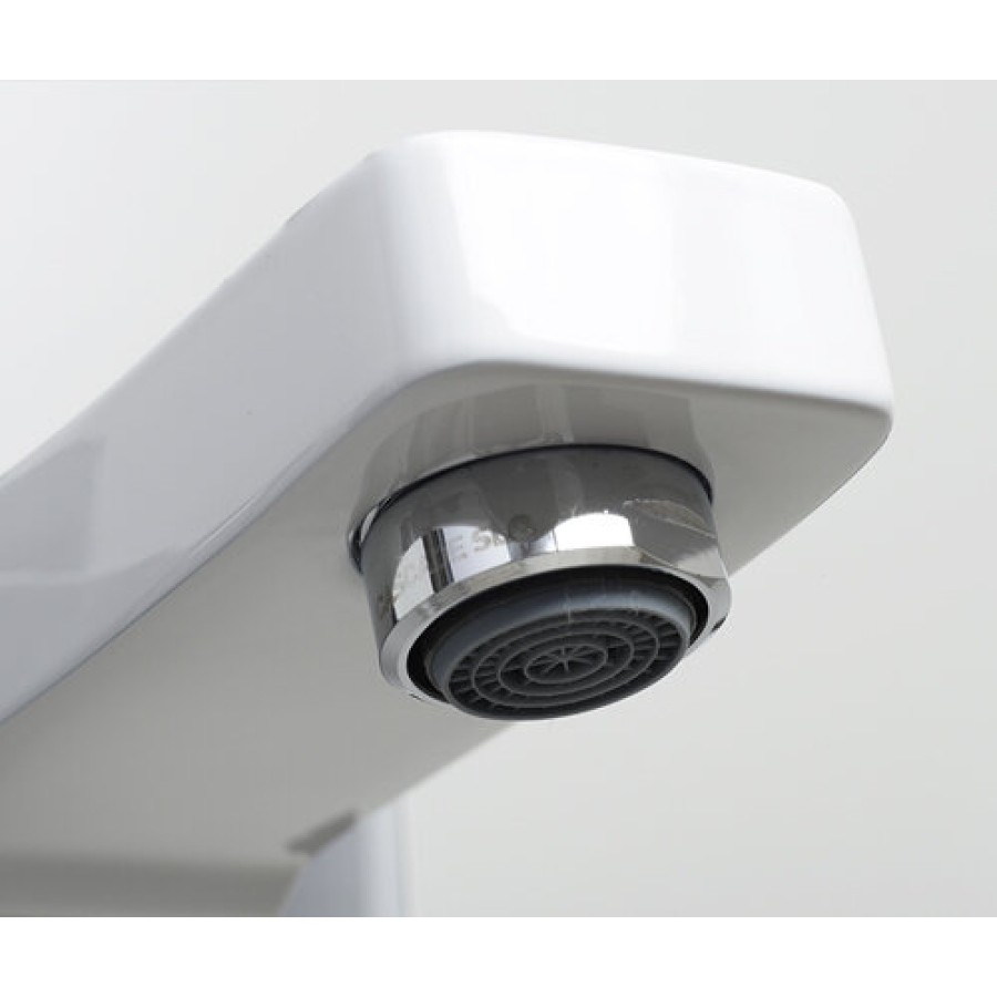 Смеситель WasserKRAFT ALLER 1061W для ванны и душа с коротким изливом, белый/хром