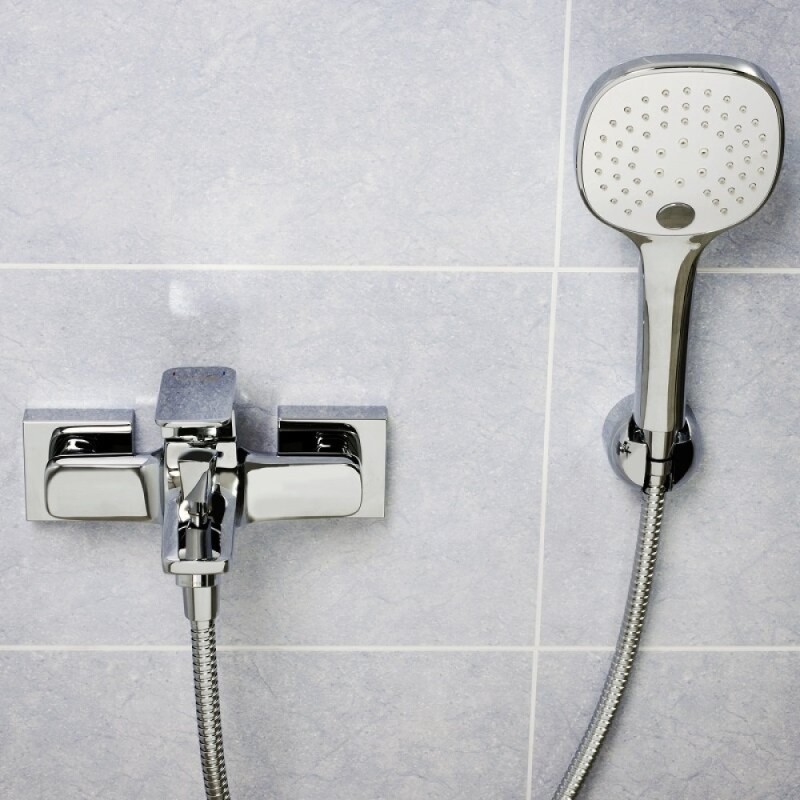 Смеситель WasserKRAFT Salm 2701, для ванны и душа, с душевым гарнитуром, хром