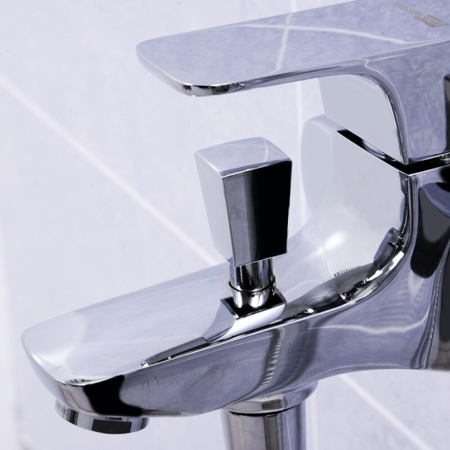 Смеситель WasserKRAFT Salm 2701, для ванны и душа, с душевым гарнитуром, хром