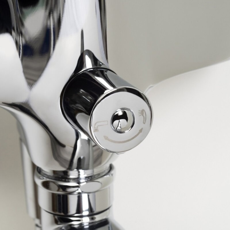 Смеситель WasserKRAFT 2802L, для ванны и душа, с душевым гарнитуром, хром