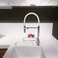 Смеситель для кухонной мойки Omoikiri Kanto-BN-WH 4994298 с подключением к фильтру, белый/нержавеющая сталь