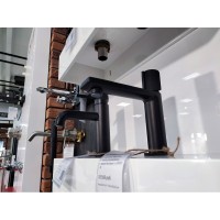 Смеситель Allen Brau Liberty 5.33001-31 для раковины, черный матовый