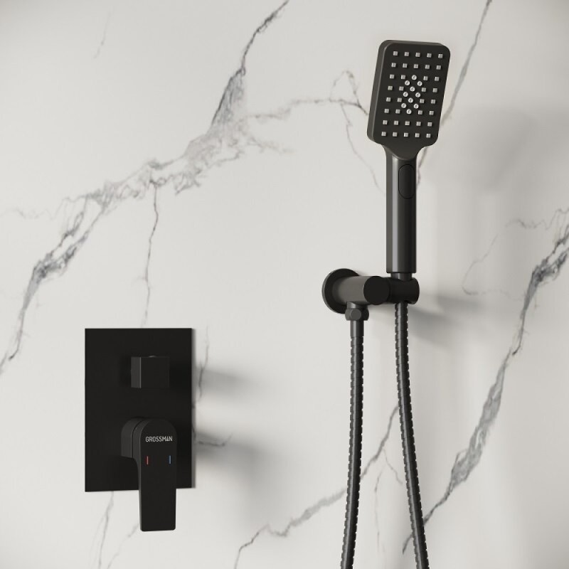 Душевая система Grossman Classic 501.K35.04.210, черный матовый