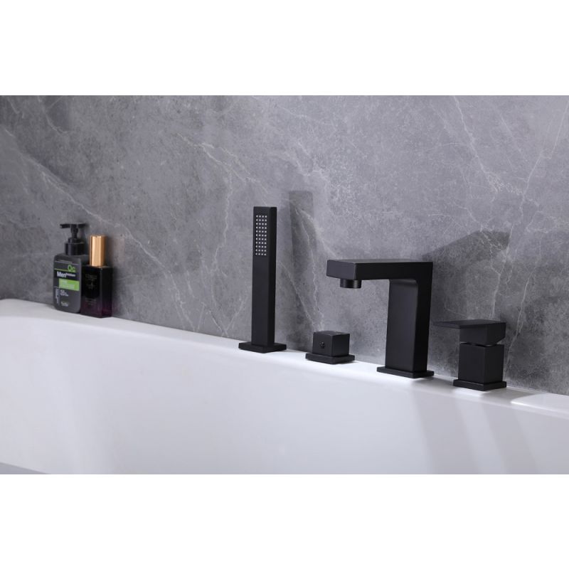 Смеситель ABBER Daheim AF8213B на борт ванны, черный матовый