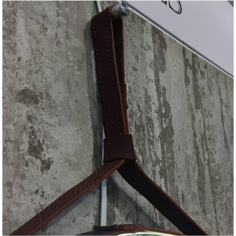 Зеркало Art&Max Milan AM-Mil-800-DS-F-Brown 80 x 80 см с подсветкой, на ремне из коричневой кожи
