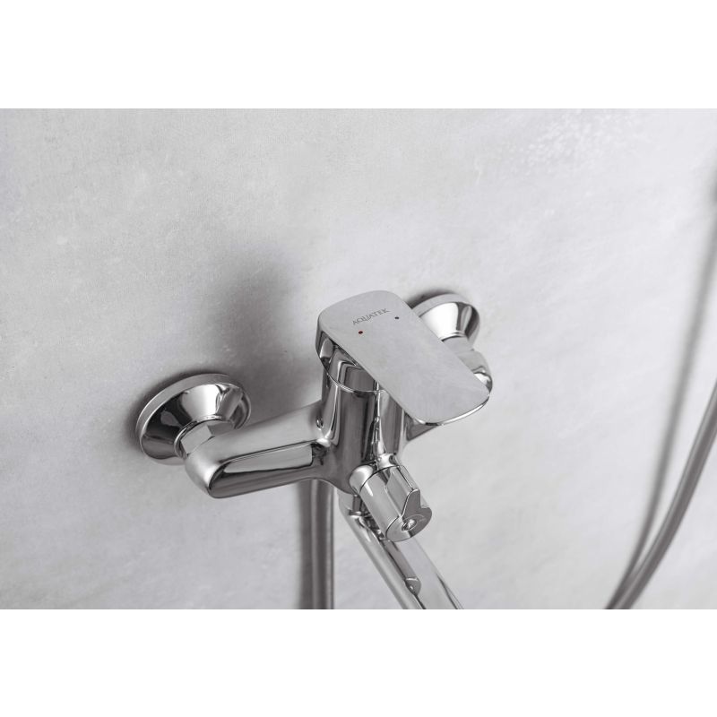 Смеситель для ванны с длинным изливом Aquatek AQ1042CR ВЕГА 