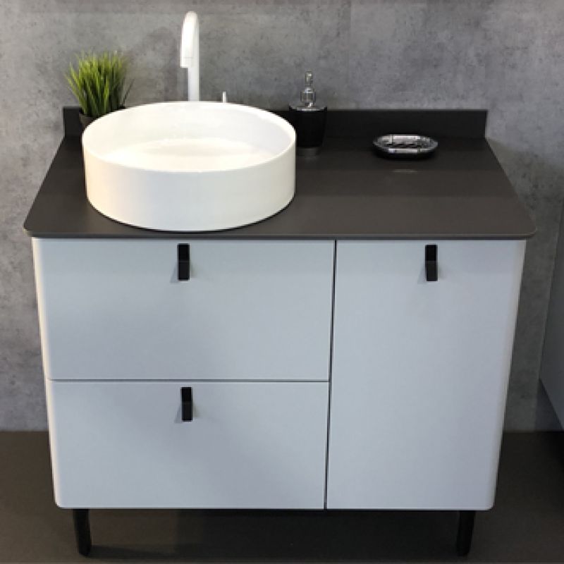 Тумба с раковиной Comforty Сорренто-90Н 00-00013520 светло-серый с черной столешницей c раковиной Comforty 9110 Тумба с раковиной Comforty Сорренто-90Н 00-00013520 светло-серый с черной столешницей c раковиной Comforty 9110