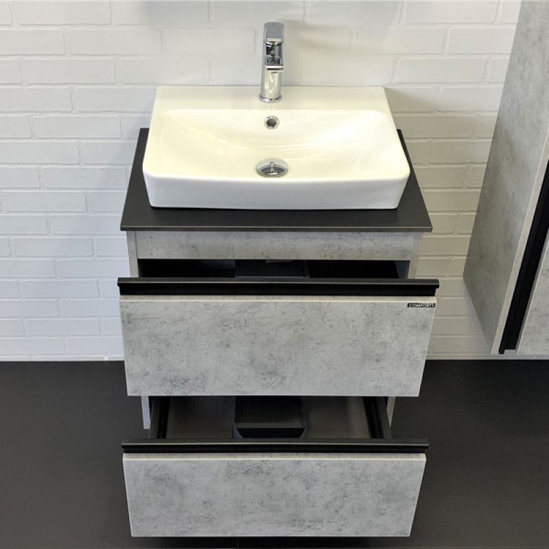 Тумба с раковиной Comforty "Эдинбург-60-2" 00-00005700 бетон светлый с черной столешницей, с раковиной Comforty 9055RA-50