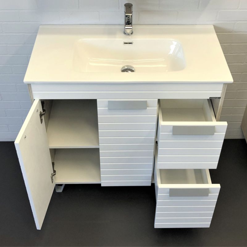 Тумба с раковиной Comforty Клеон-90Н 00-00004757 дуб дымчатый с раковиной Comforty 9090M