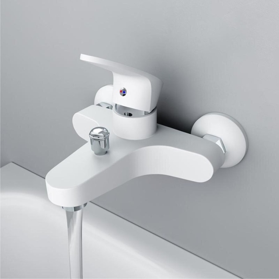 Смеситель для ванны и душа Dorff Alpha, D9010000WH, белый