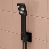 Шланговое подключение Iddis Folk FOLBL00i62 с держателем, черный матовый