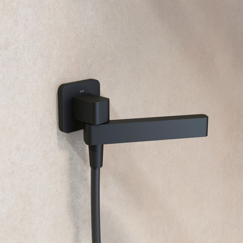 Излив для смесителя Iddis Slide SLIBL0Si63 Черный матовый