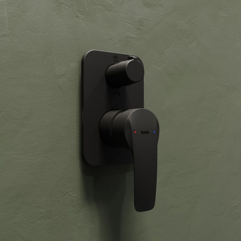 Смеситель для душа Iddis Ray RAYBL00i67 Черный матовый