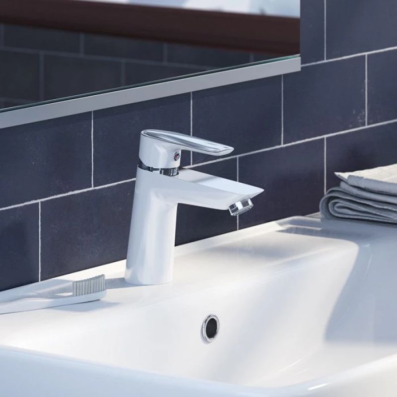 Смеситель для раковины Iddis Slide SLISB00i01 Хром