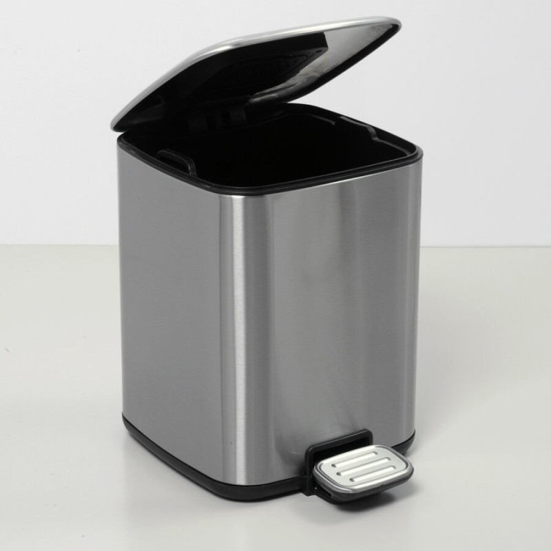 Корзина для мусора WasserKRAFT K-649, с педалью, 9 л