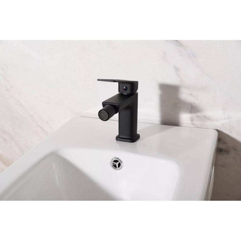 Смеситель для биде Gid Cascada Niagara L057BMB, черный матовый